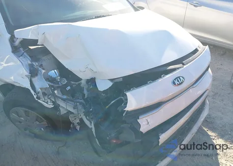 2021 Kia Rio Lx z USA, uszkodzony, nr VIN 3KPA24AD8ME386686